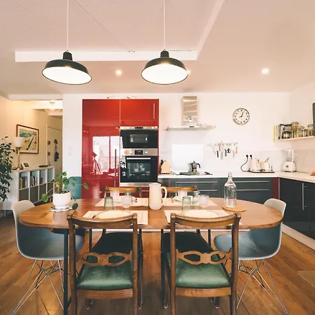 Superbe Appartement, 1min Du Tramway, Parking, A/c Apartment
