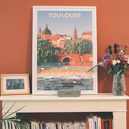 Superbe Appartement, 1min Du Tramway, Parking, A/c