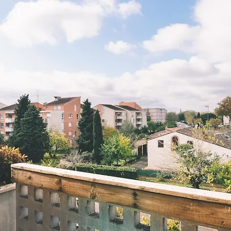 Superbe Appartement, 1min Du Tramway, Parking, A/c