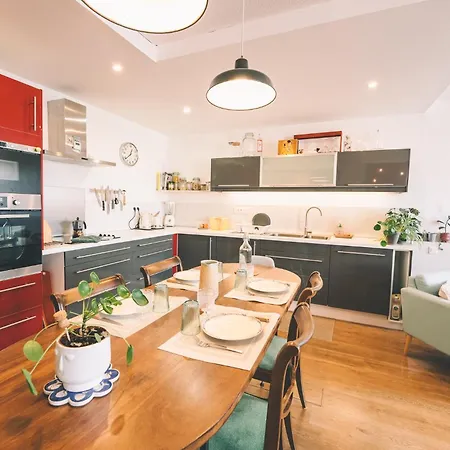 Apartment Superbe Appartement, 1min Du Tramway, Parking, A/c *